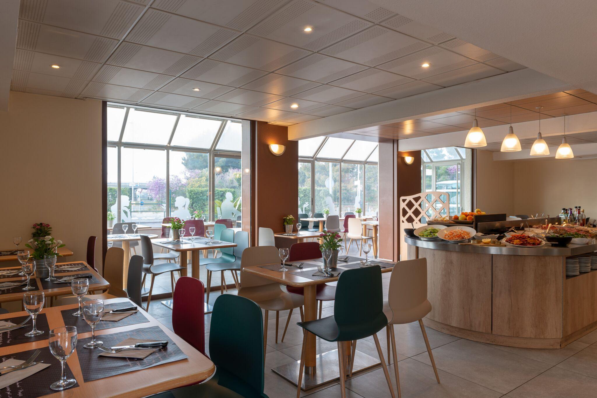 The Originals City Hotel Marseille Aeroport Витроль Экстерьер фото