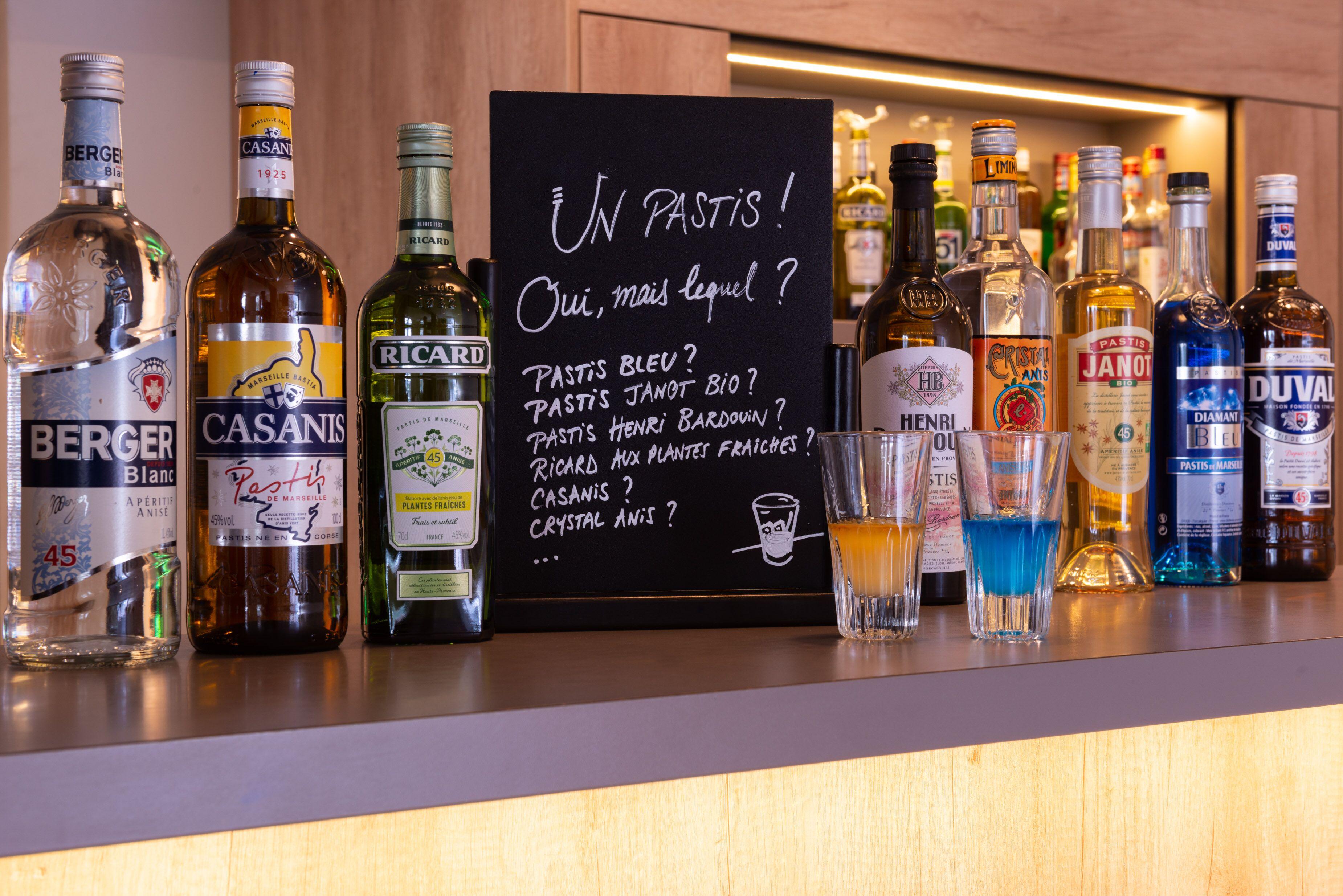 The Originals City Hotel Marseille Aeroport Витроль Экстерьер фото