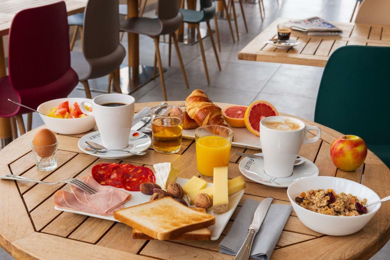 The Originals City Hotel Marseille Aeroport Витроль Экстерьер фото